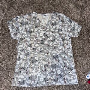 Women's Gray Paisley and Floral Medical Scrub Top
